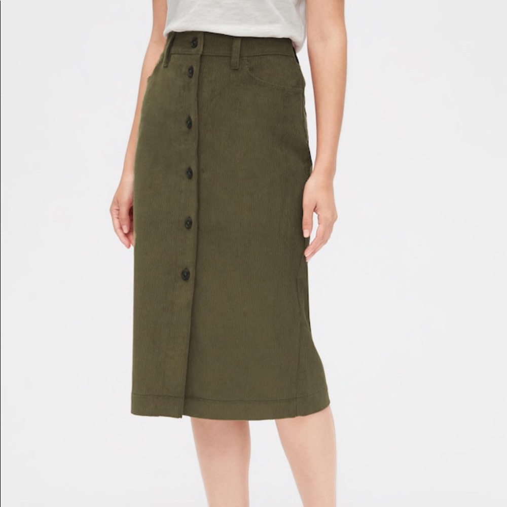 Gap corduroy skirt NWT